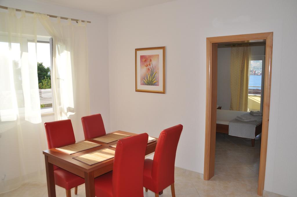 Villa Luna Трогир Экстерьер фото