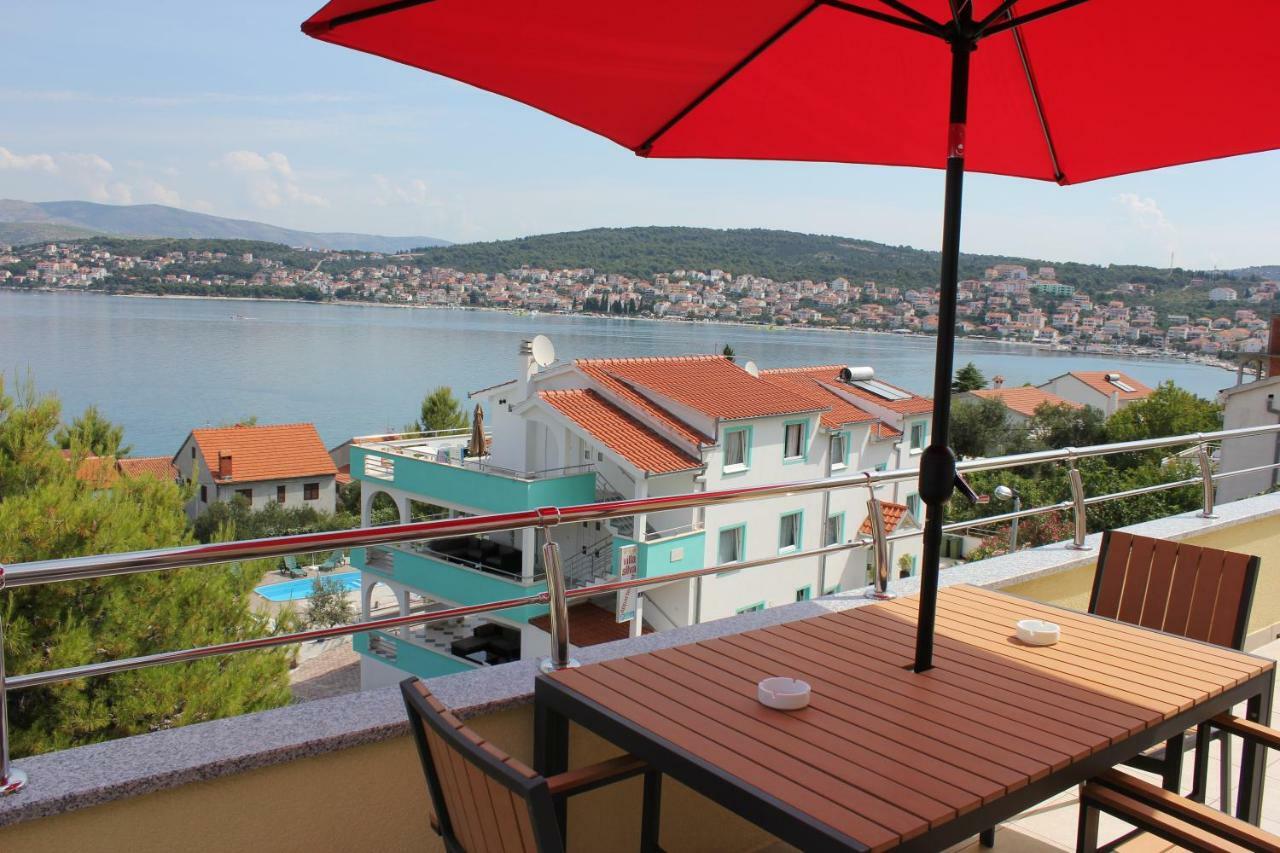 Villa Luna Трогир Экстерьер фото